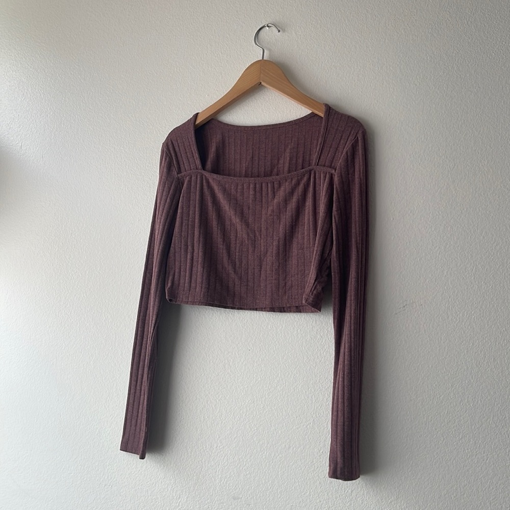Women’s Long Sleeve Crop